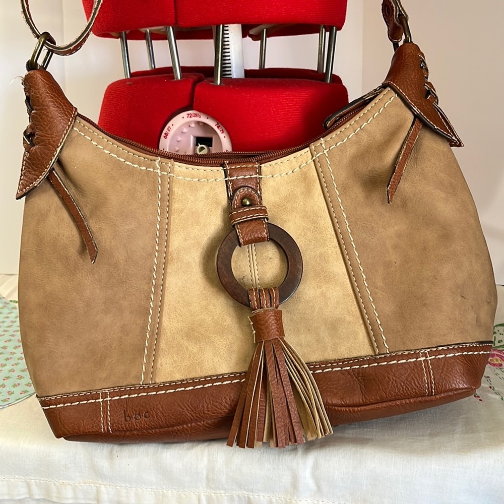B.O.C brand handbag in tan colors. Good condition, medium size.